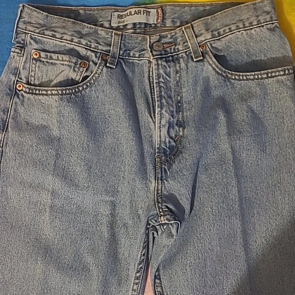 Levi’s 505 Vintage Denim Jeans Straight Leg Faded Blue Wash Distressed 31 x  35